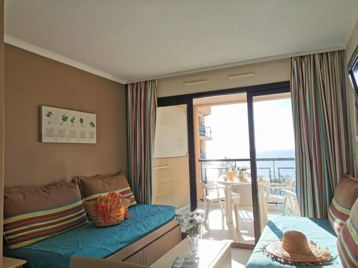 Appartement 2 Pieces Avec Piscines A Cannes La Bocca, Proche Plage - Fr-1-609-9